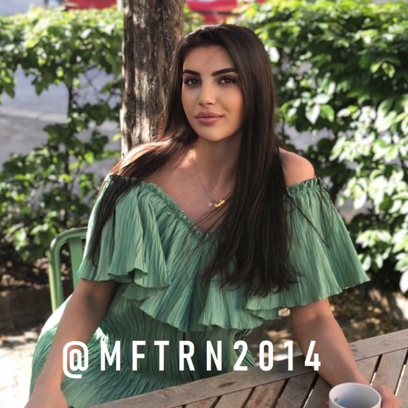 SOLD! BLOGGERS' FAVE!!! ZARA Short V-Neck Dress* - Picture 10 of 16